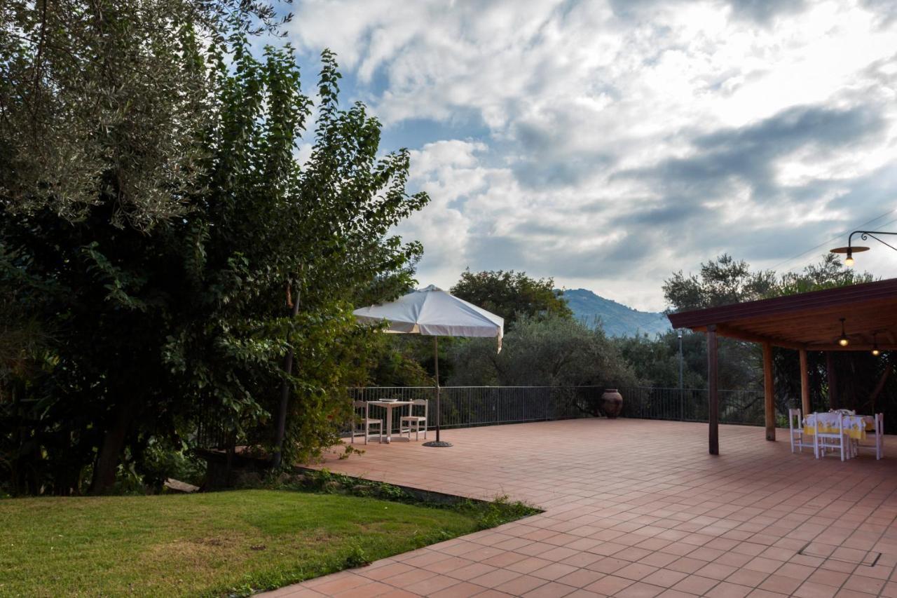 Agricontura Guest House Capri Leone Bagian luar foto