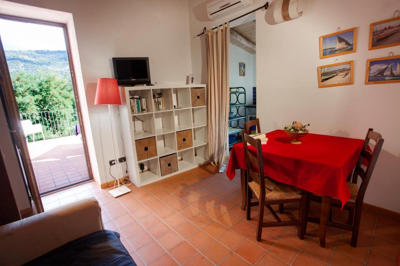 Agricontura Guest House Capri Leone Bagian luar foto